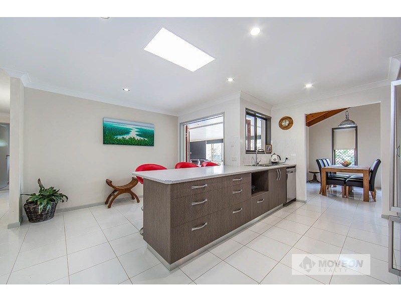 6 MAYFAIR ST, Kippa-ring QLD 4021
