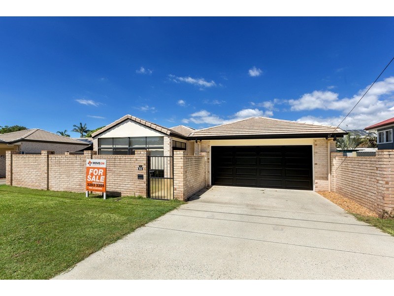45 COLLINS STREET, Woody Point QLD 4019