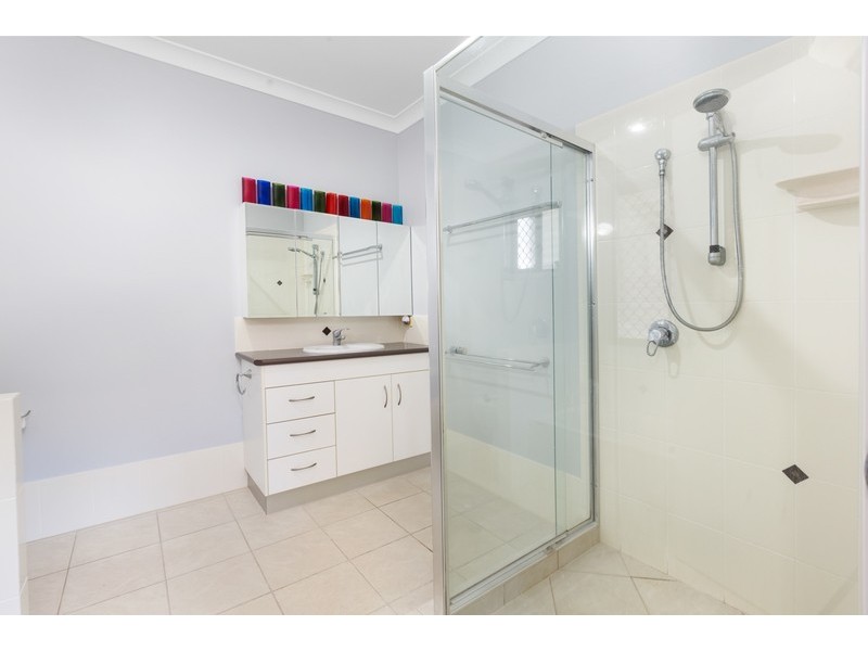 45 COLLINS STREET, Woody Point QLD 4019