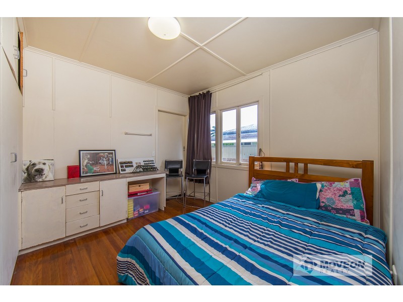 28 HIGLETT ST, Scarborough QLD 4020