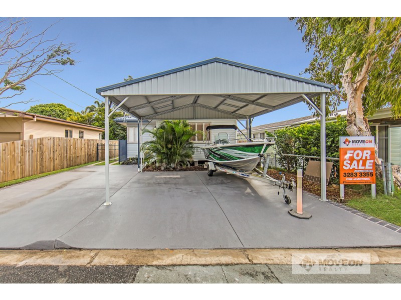 28 HIGLETT ST, Scarborough QLD 4020