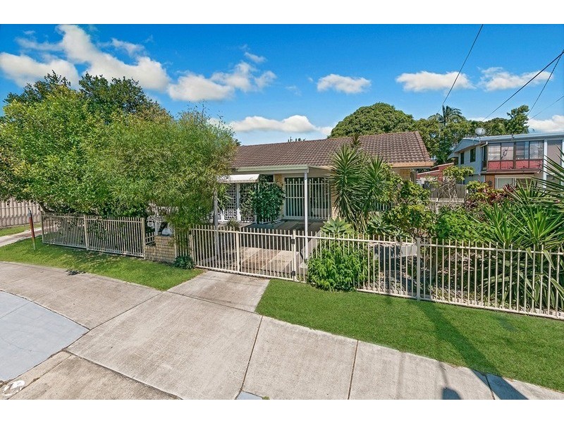 1A DALTON ST, Kippa-ring QLD 4021