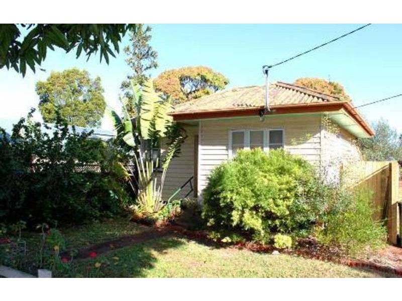 2 MARYBOROUGH TERRACE, Scarborough QLD 4020