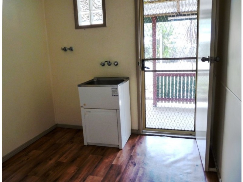 7 VERNON ST, Clontarf QLD 4019