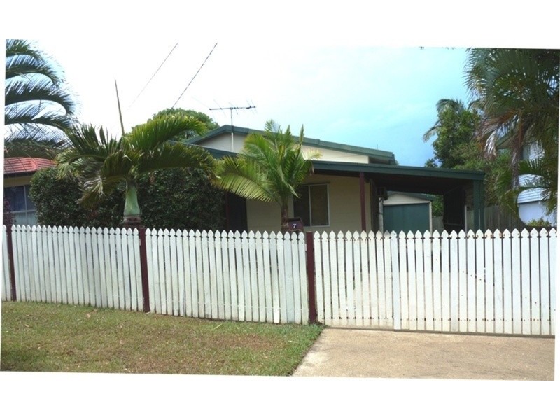 7 VERNON ST, Clontarf QLD 4019