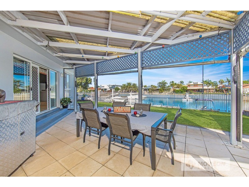 18 AUSTRALIA COURT, Newport QLD 4020