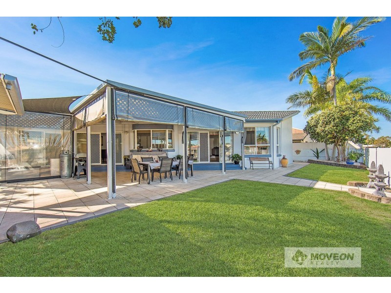 18 AUSTRALIA COURT, Newport QLD 4020