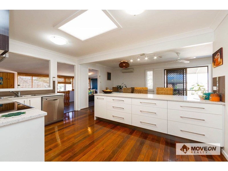 16 PAYNE ST, Clontarf QLD 4019