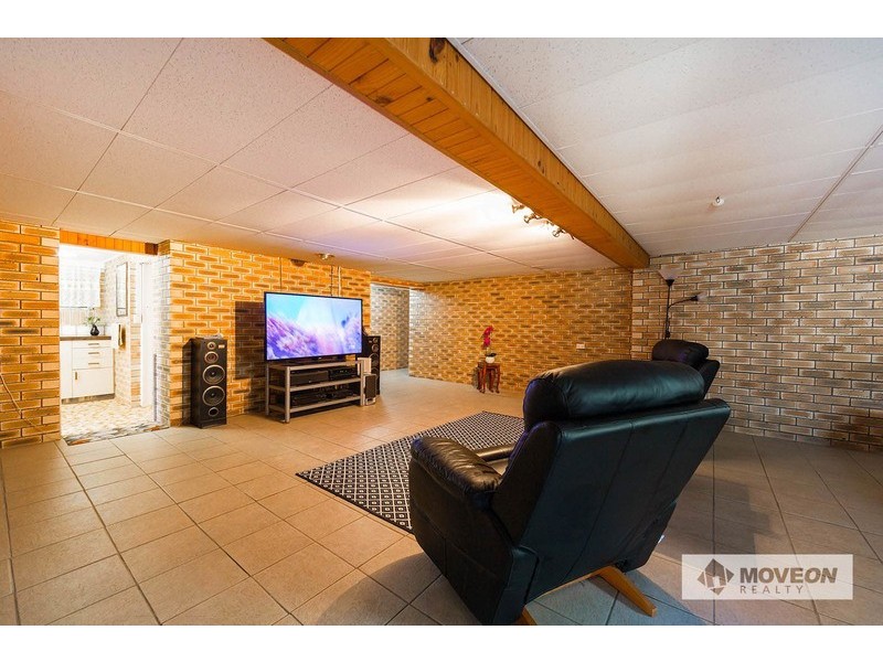 16 PAYNE ST, Clontarf QLD 4019