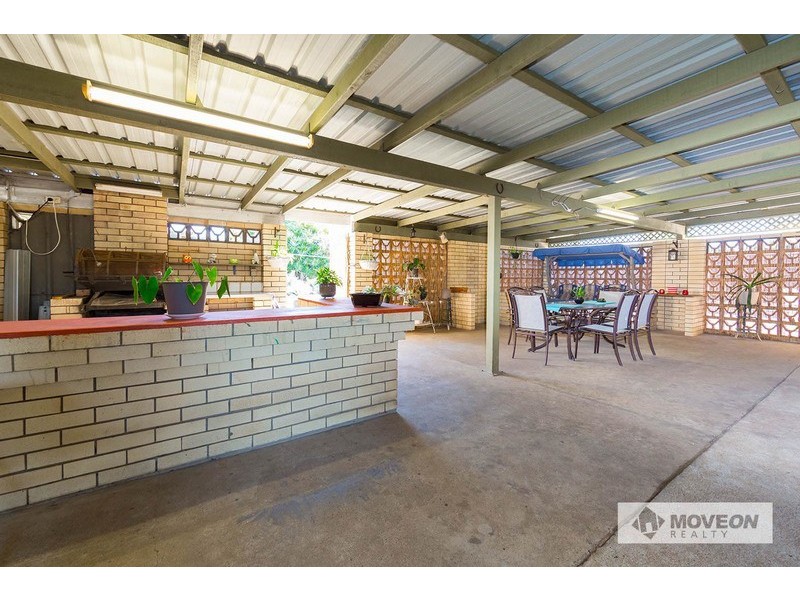 16 PAYNE ST, Clontarf QLD 4019
