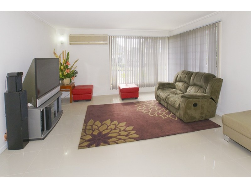 15 HIBISCUS AVENUE, Redcliffe QLD 4020