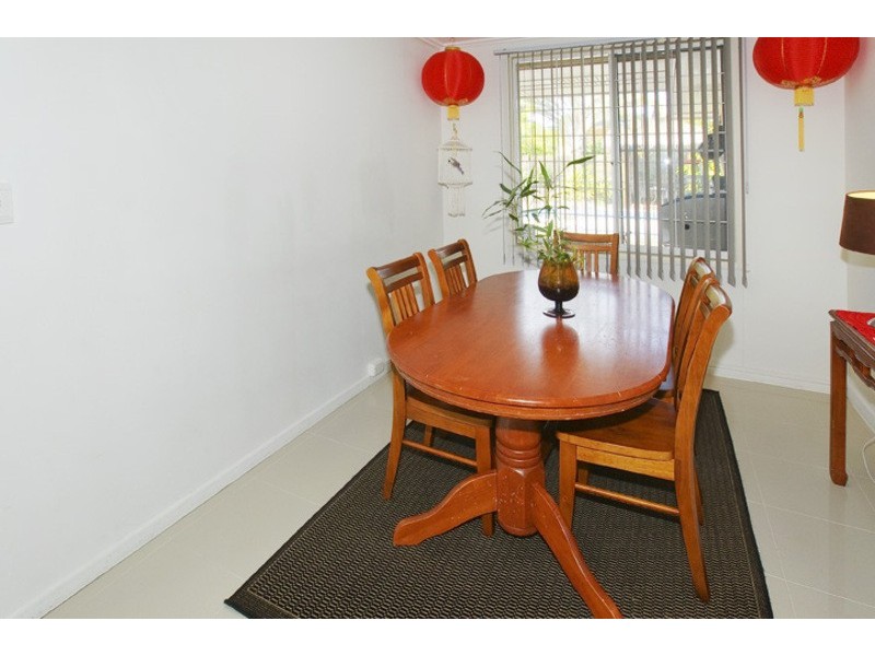 15 HIBISCUS AVENUE, Redcliffe QLD 4020