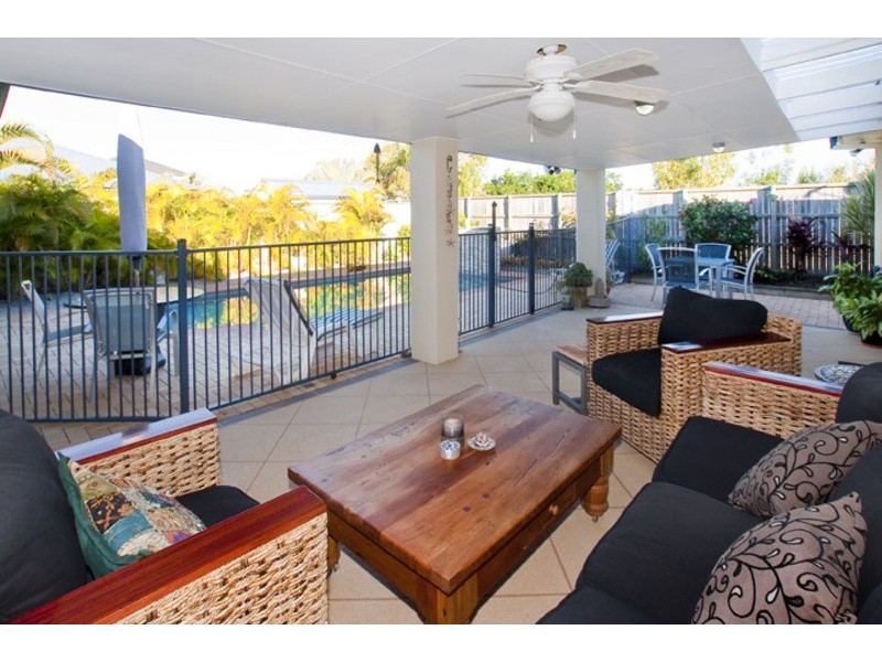 5  VOLUNTEER ST, Newport QLD 4020