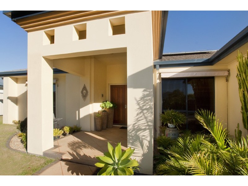 5  VOLUNTEER ST, Newport QLD 4020