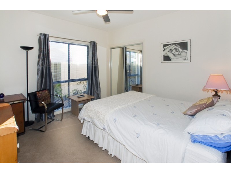 5  VOLUNTEER ST, Newport QLD 4020
