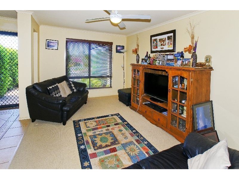 21 BARRINGTON CLOSE, Murrumba Downs QLD 4503