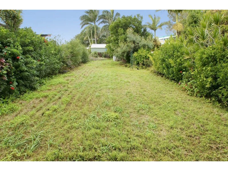 308 SCARBOROUGH ROAD, Scarborough QLD 4020