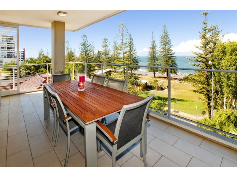 10/65 LANDSBOROUGH AVENUE, Scarborough QLD 4020