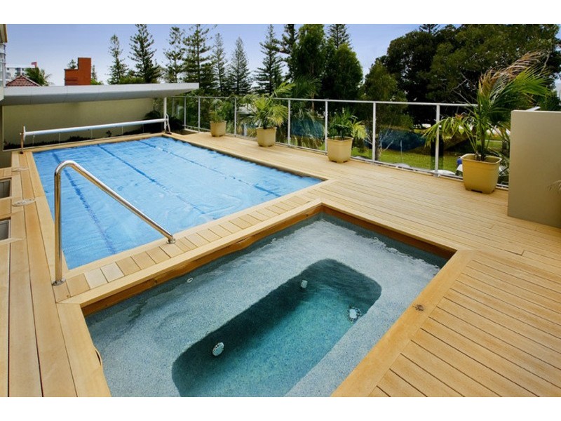 10/65 LANDSBOROUGH AVENUE, Scarborough QLD 4020