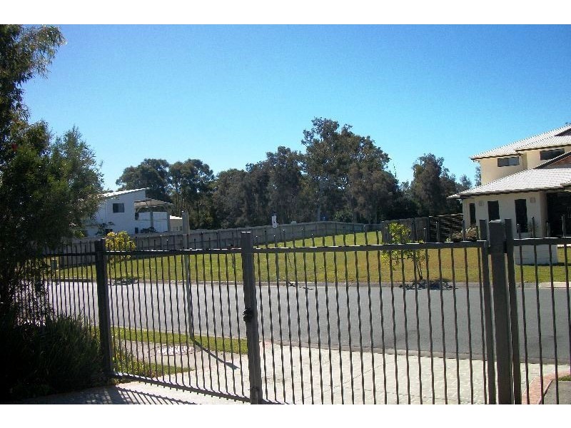42 TRANQUILITY DRIVE, Rothwell QLD 4022