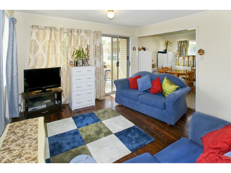 16 AZALEA STREET, Deception Bay QLD 4508