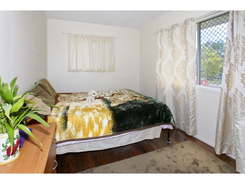 16 AZALEA STREET, Deception Bay QLD 4508