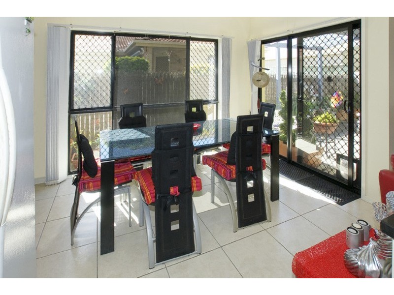 1/18 BLAKENEY STREET, Woody Point QLD 4019