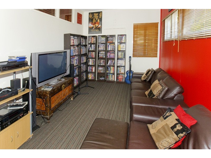 19 ELSON ST, Margate QLD 4019