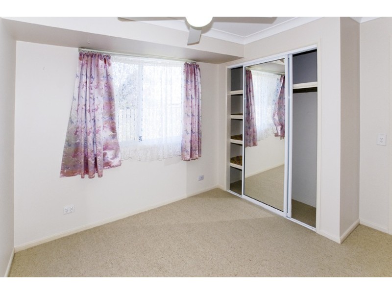 1 ROBERT CLOSE, Redcliffe QLD 4020