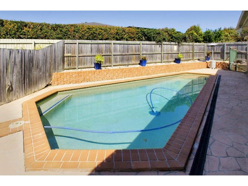 19 BARRINGTON CLOSE, Murrumba Downs QLD 4503