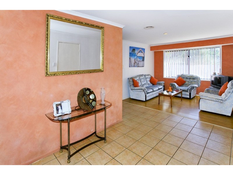 19 BARRINGTON CLOSE, Murrumba Downs QLD 4503