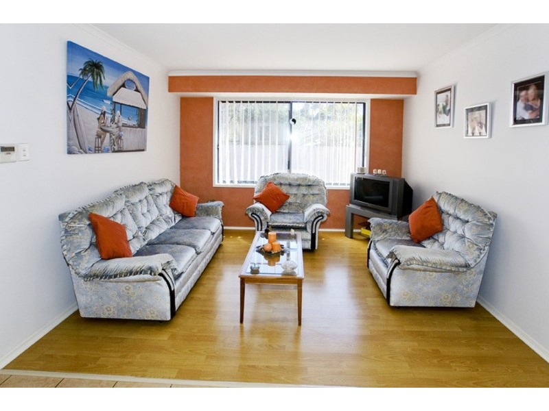 19 BARRINGTON CLOSE, Murrumba Downs QLD 4503