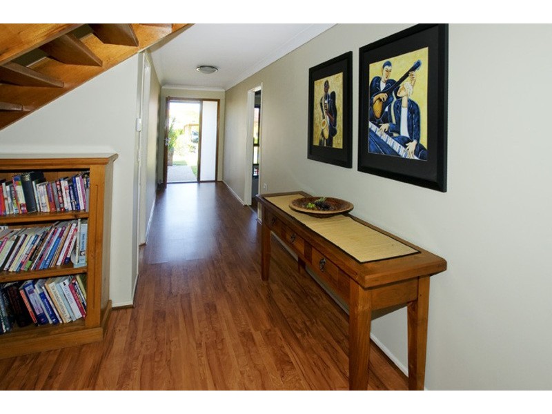 38 HIBISCUS AVE, Redcliffe QLD 4020