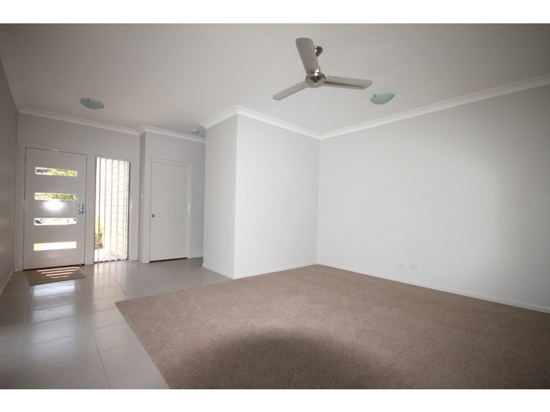 38a MARYBOROUGH TERRACE, Scarborough QLD 4020