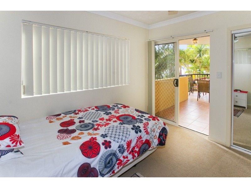 5/13 HUMPYBONG ESPLANADE, Redcliffe QLD 4020