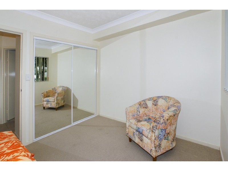 5/13 HUMPYBONG ESPLANADE, Redcliffe QLD 4020