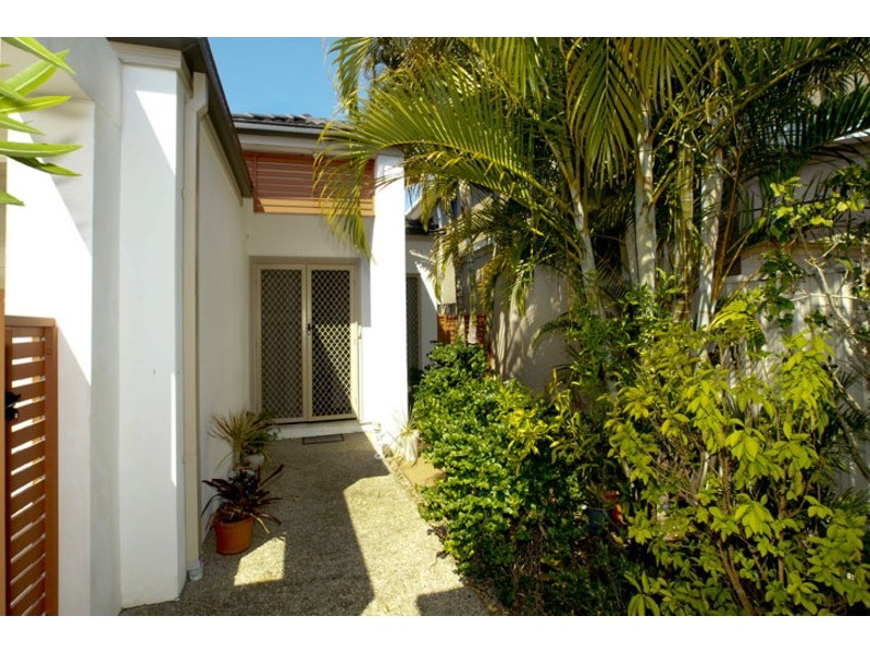 4 KRISTEN COURT, Redcliffe QLD 4020