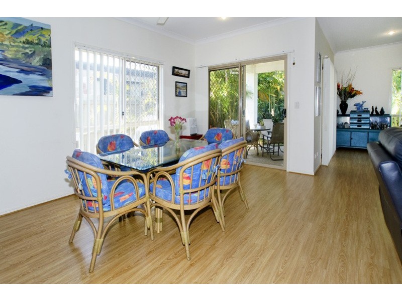 4 KRISTEN COURT, Redcliffe QLD 4020