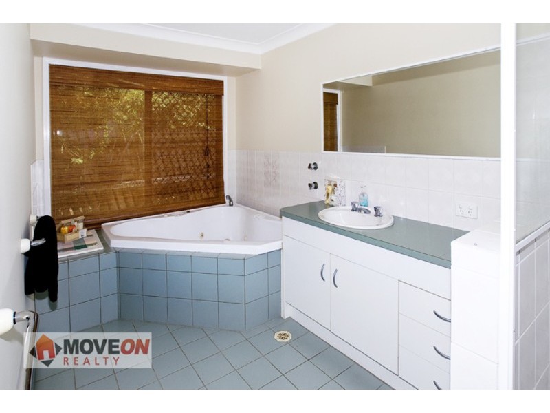 6 PARK LANE COURT, Kippa-ring QLD 4021