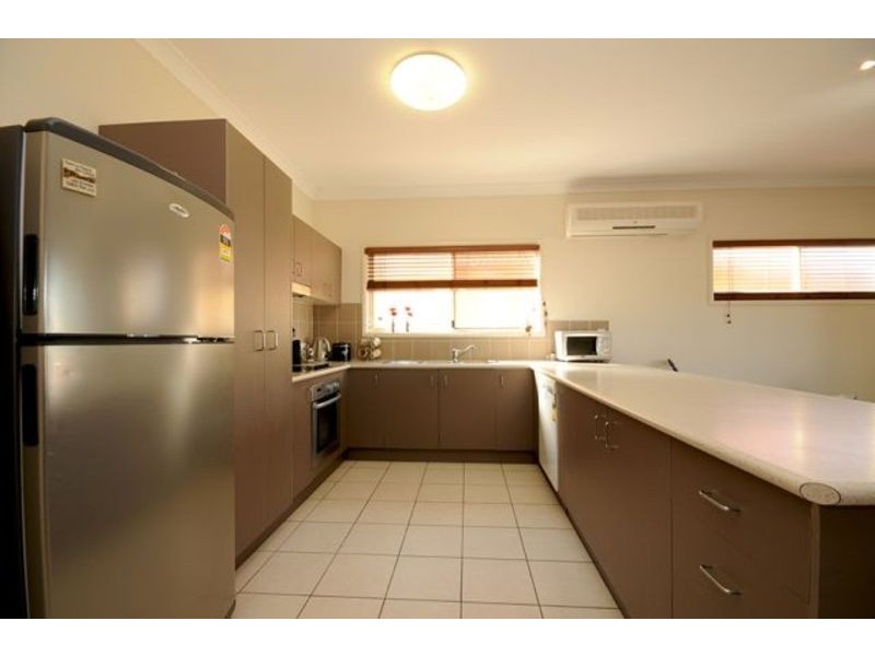 18 JAMIESON STREET, Redcliffe QLD 4020