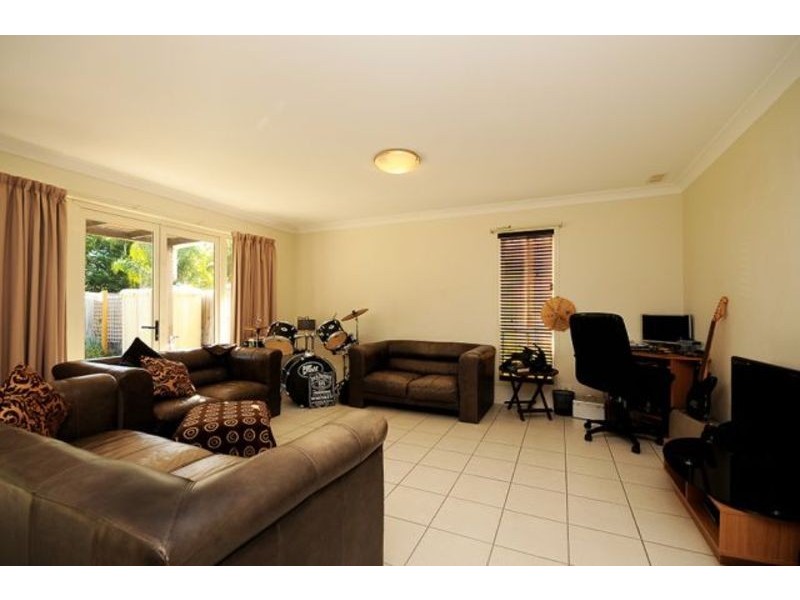 18 JAMIESON STREET, Redcliffe QLD 4020