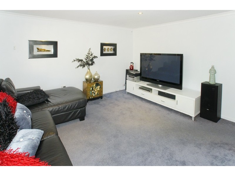 7 PALMTREE AVE, Scarborough QLD 4020