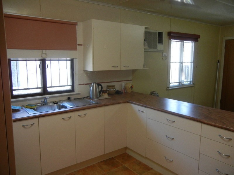 24  LIVERMORE ST, Redcliffe QLD 4020