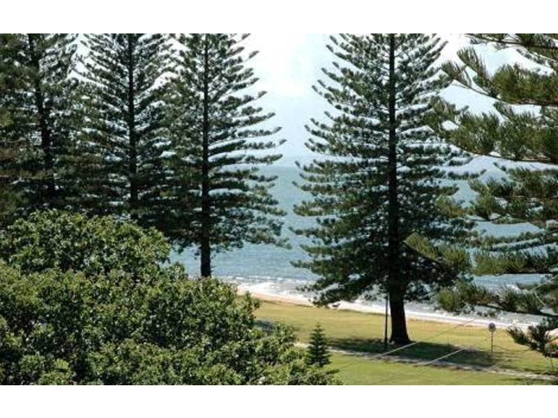 69 SHIELDS ST, Redcliffe QLD 4020