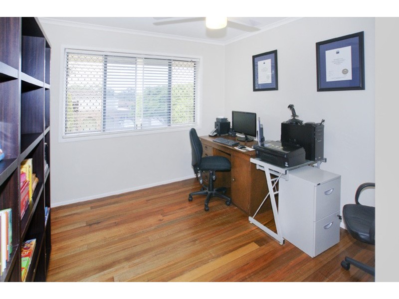 21 GARDENIA STREET, Clontarf QLD 4019
