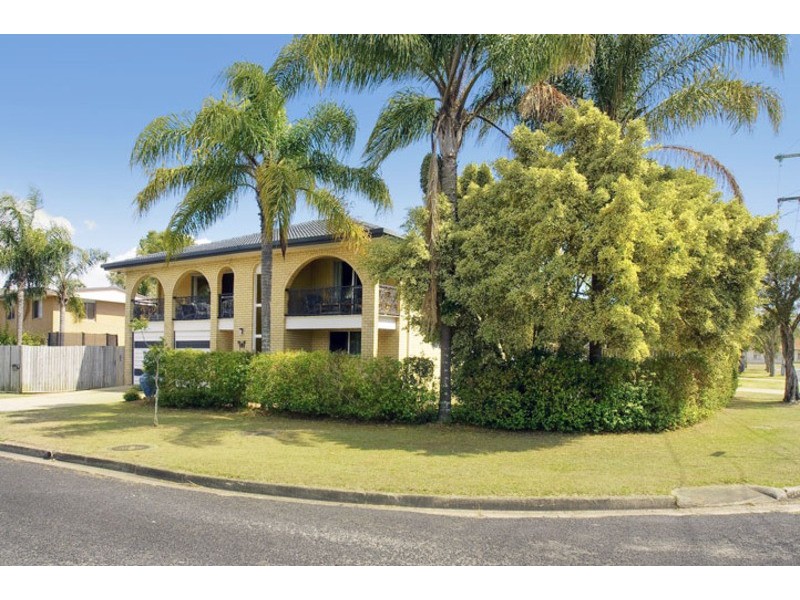 22 MARIGOLD ST, Margate QLD 4019