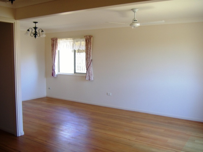 32/2 WATTLE ROAD, Rothwell QLD 4022