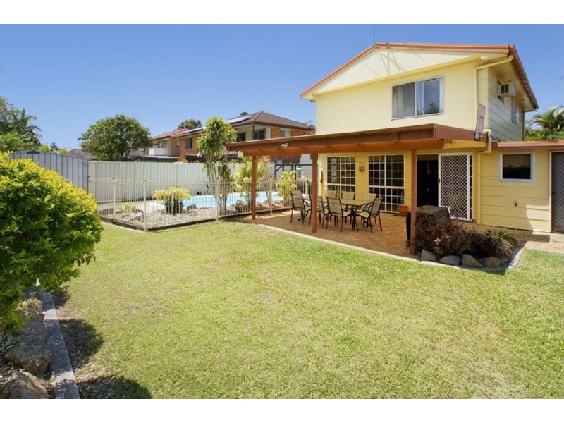 80 GRIFFITH RD, Scarborough QLD 4020