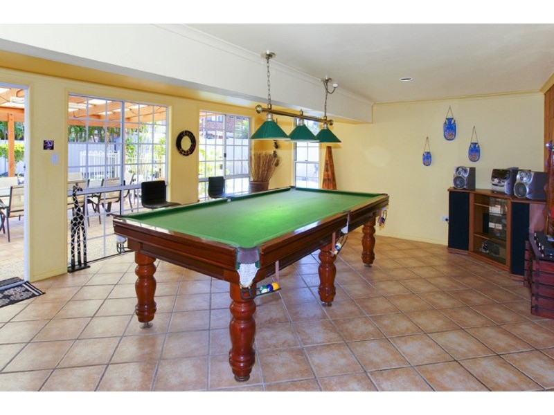 80 GRIFFITH RD, Scarborough QLD 4020