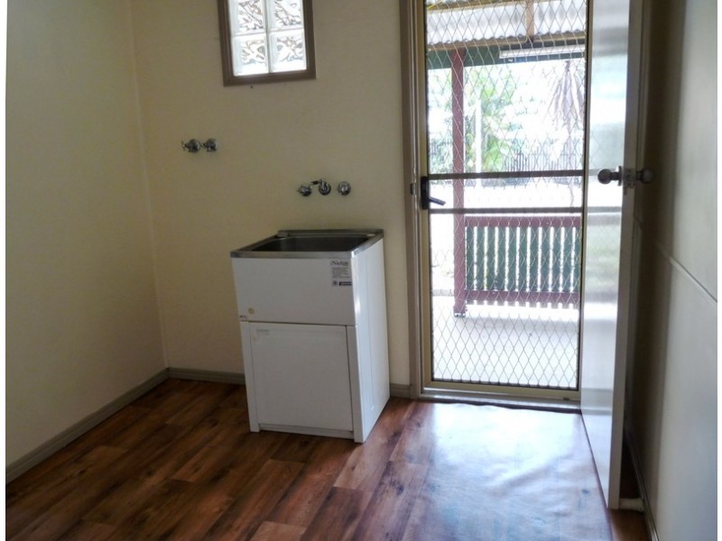 7 VERNON ST, Clontarf QLD 4019